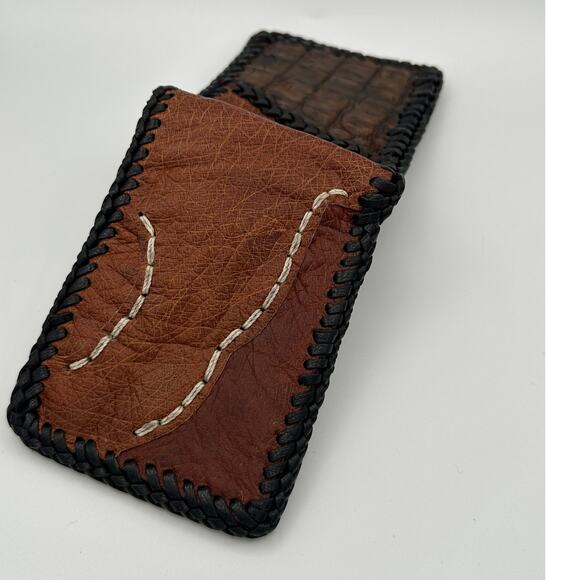 Oaxaca Handmade Real Leather & Crocodile Skin Bifold Wallet - Picture 4 of 7